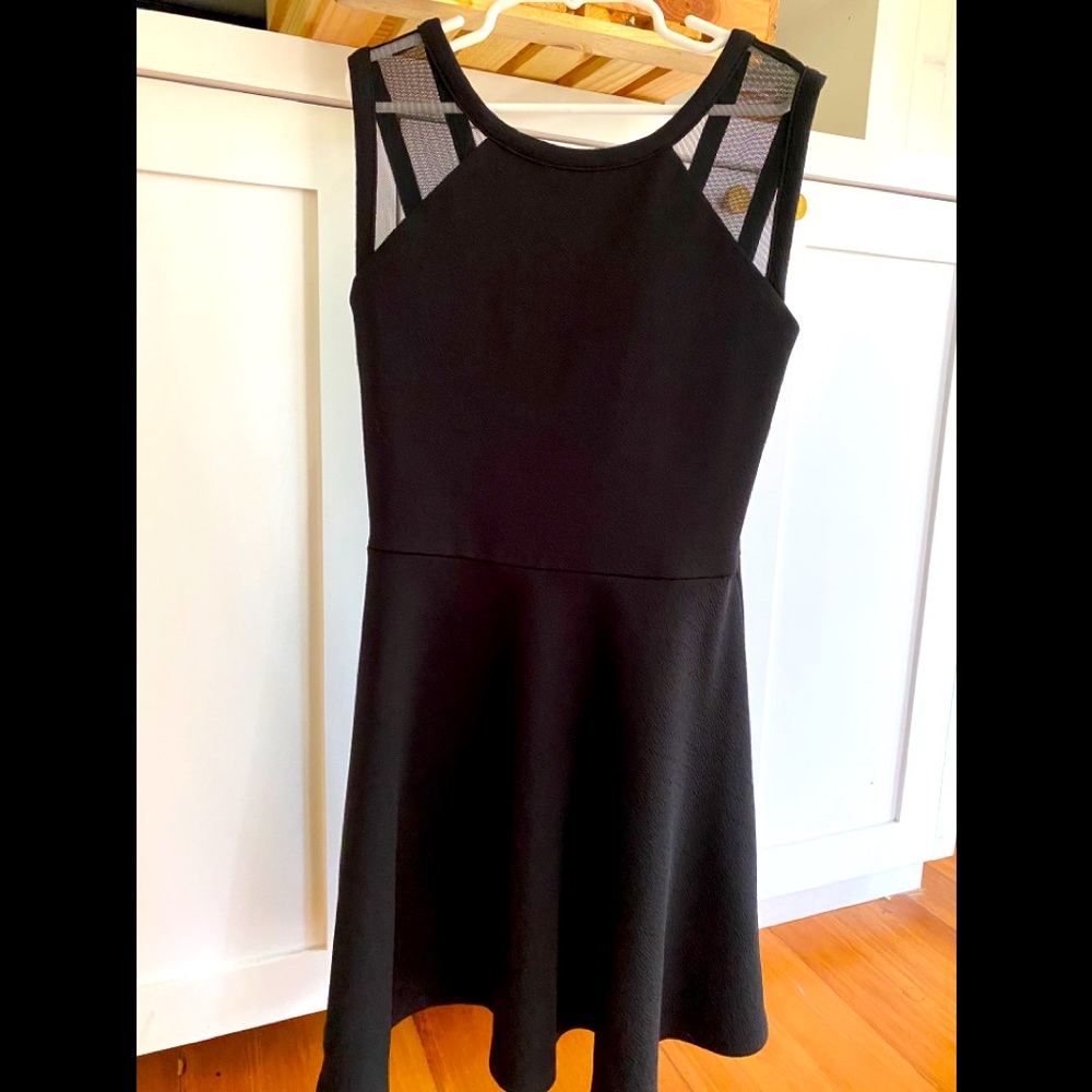 AQUA girls dress black size medium